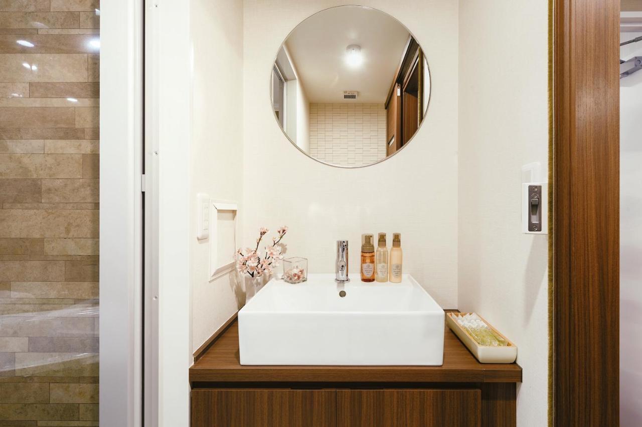 Cherry Blooming Tokyo- All Suite Boutique Hotel 东京伊樱里-中央区全套房艺术酒店 Exterior photo
